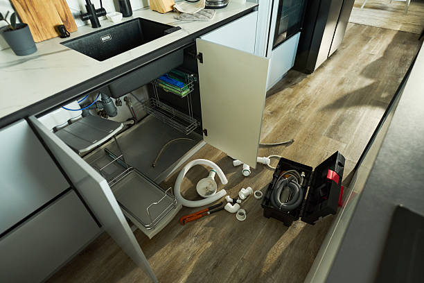 24/7 Emergency Toilet Repair experts in Johnson City, KS